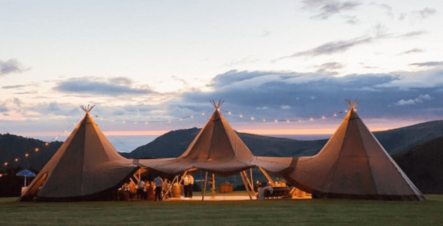 Séminaire Outdoor - Tipi Géant