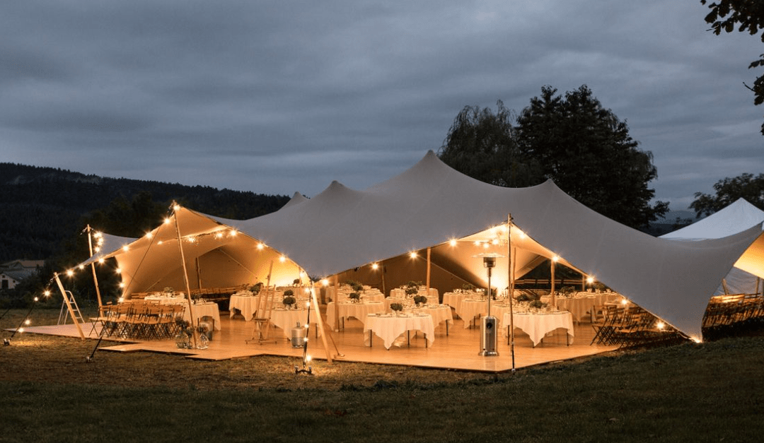 Ancrage et fixation de tente de réception